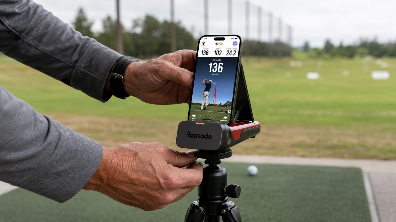 rapsodo mlm2pro launch monitor on practice mat — indoor simulator setup for golfers over 40