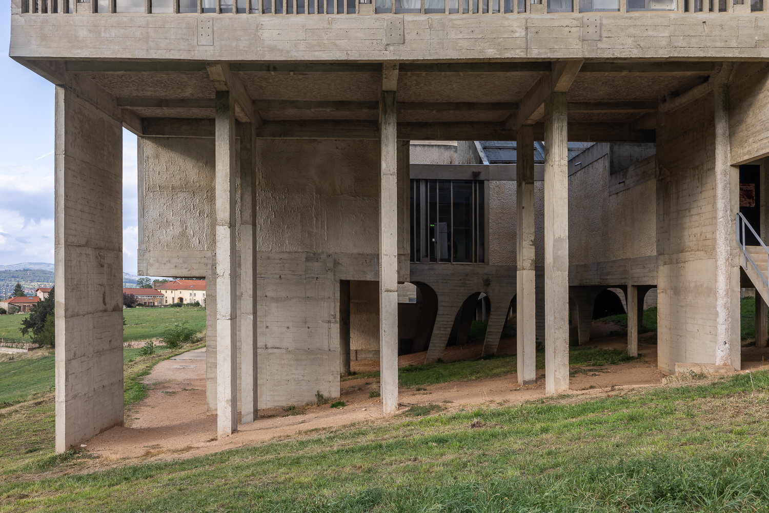 Convent De La Tourette - Le Corbusier 1960 - By Georges & Samuel