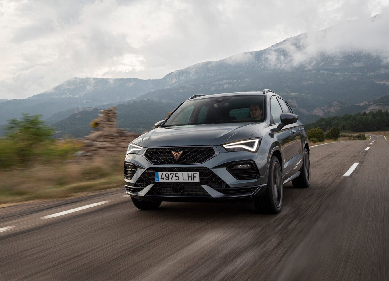 Cupra cierra 2021 con tres modelos en México