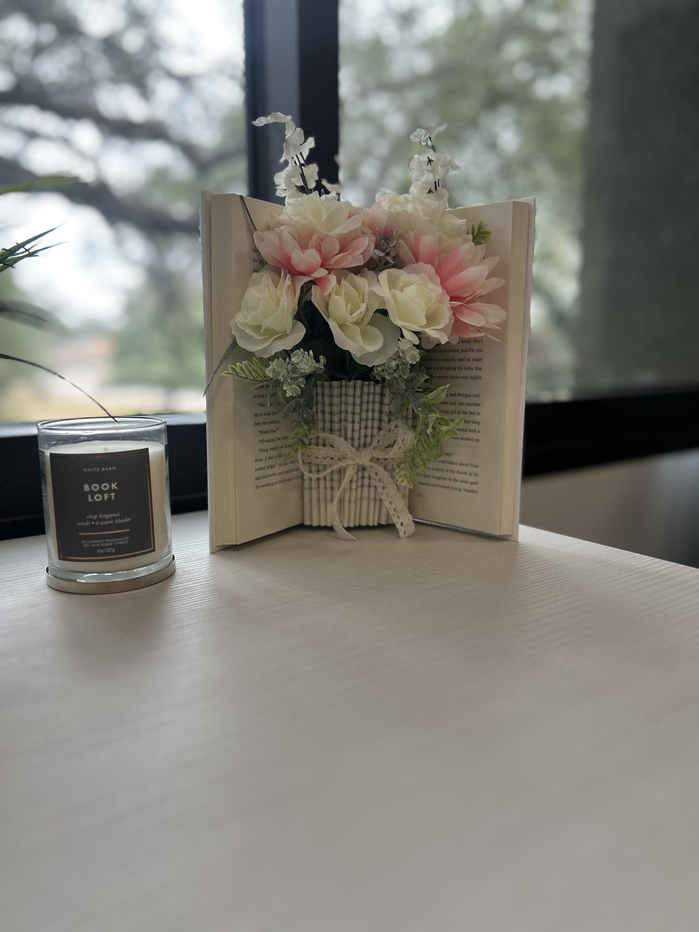 Book Bouquet Decoration