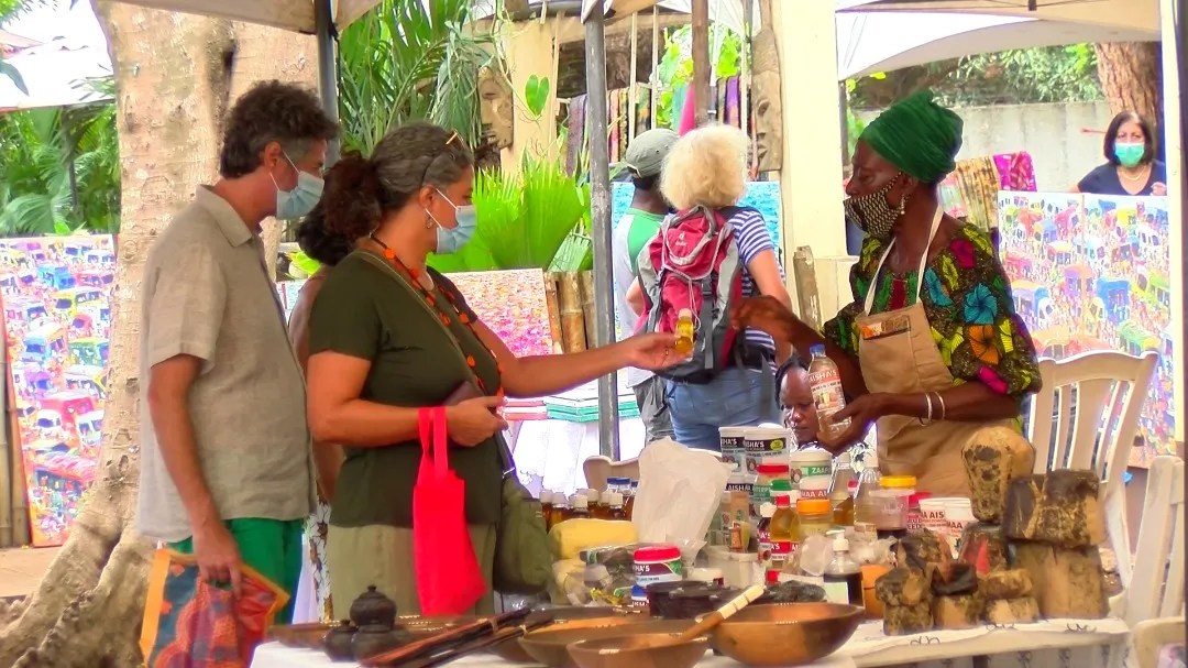 GEPA, brought together exporters from the garments, handicrafts and cosmetics industries at the 10-day trade fair in Abidjan, providing local firms with access to buyers and distributors
