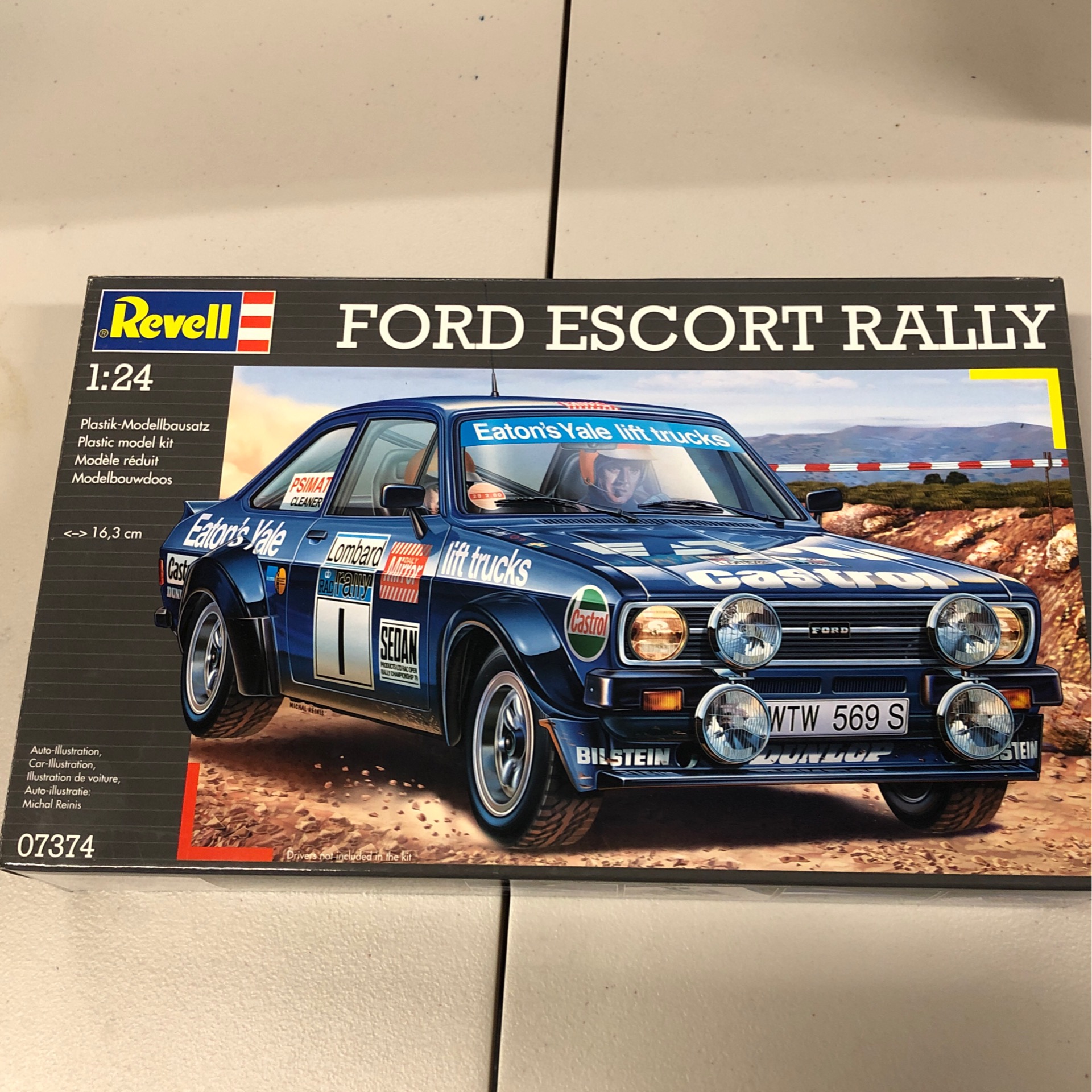 Super rare 1:24 REVELL FORD ESCORT RALLY 07374 neuf boîte ... - eBay