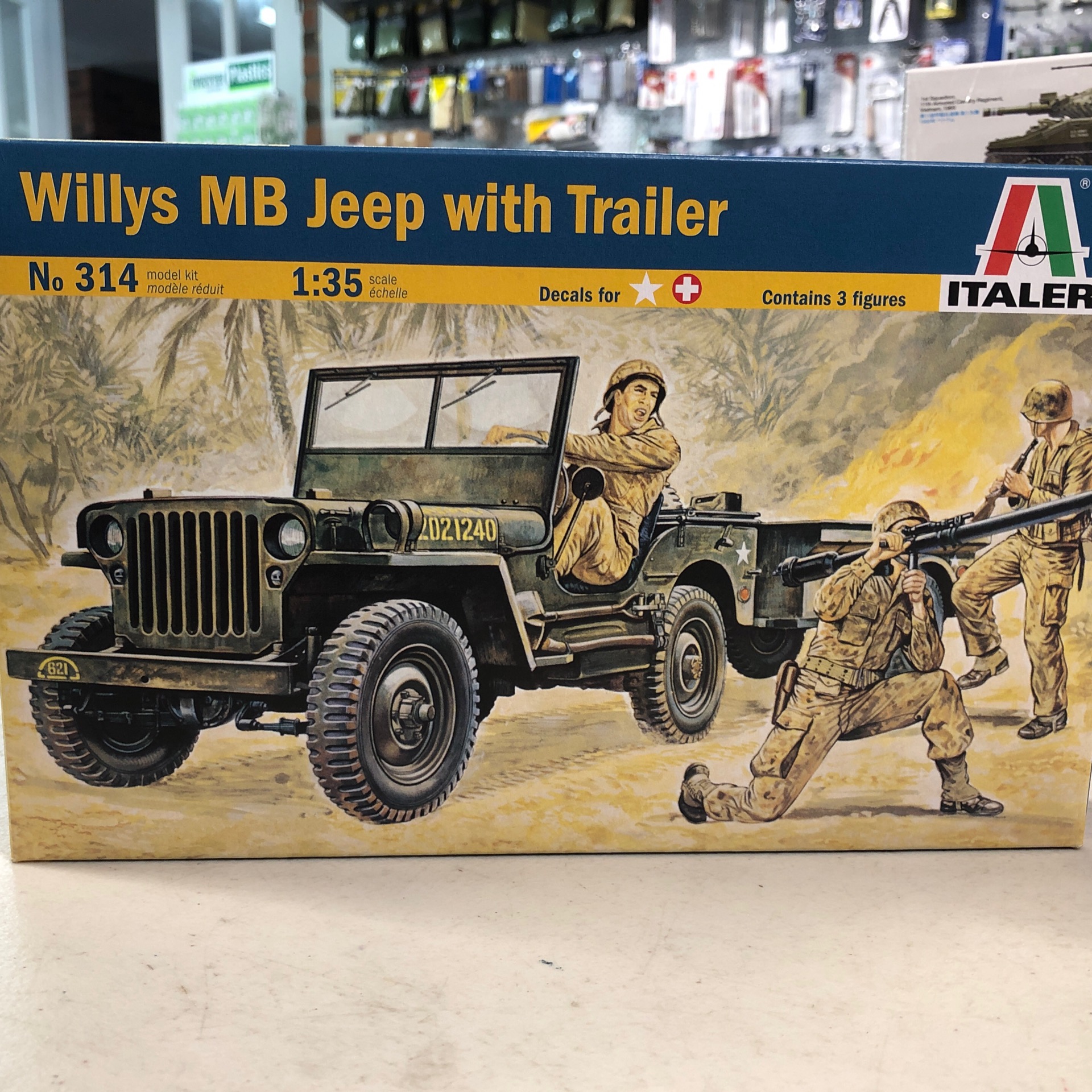 Italeri 314 1:35 Scale Willys MB Jeep with Trailer Plastic Model Kit