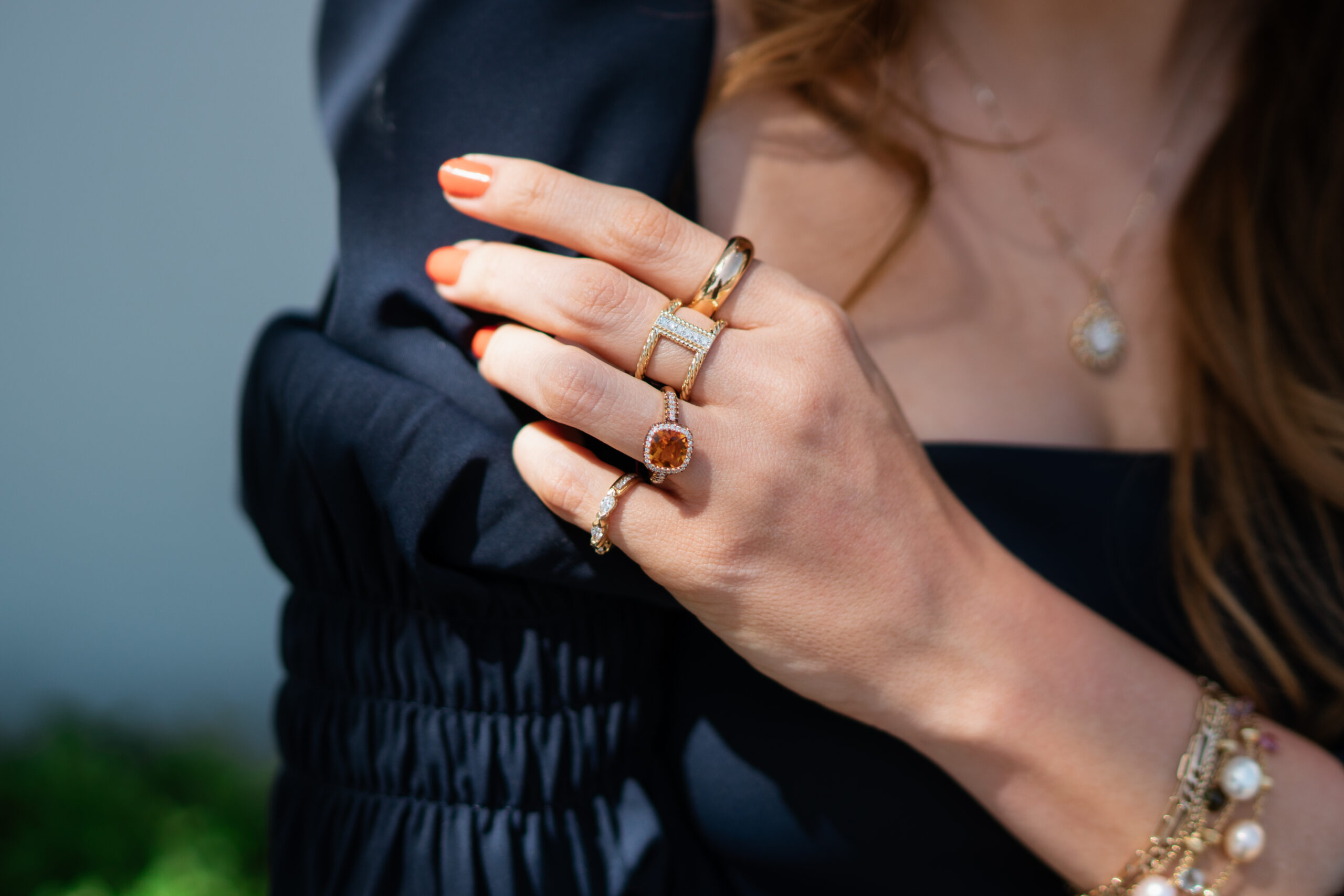 Shop consignment jewelry
