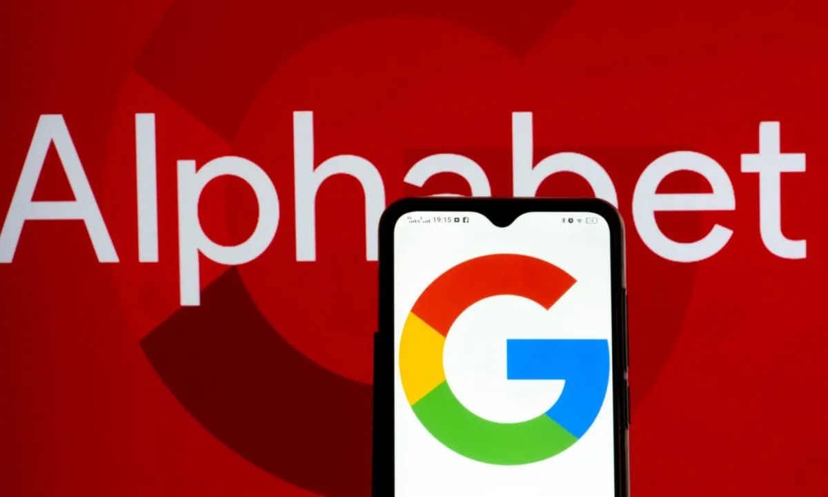 US Supreme Court lets Google app store reforms proceed amid Epic games lawsuit