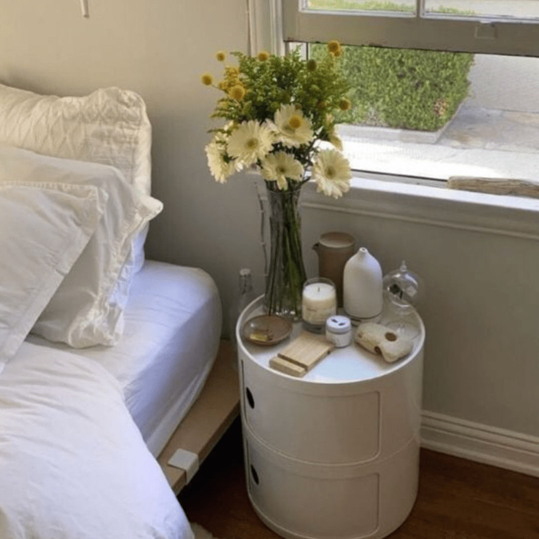 small bedside table ideas