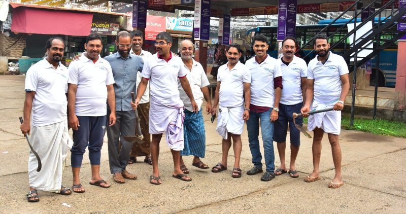 Edavannapara bus stand area cleaned by the traders in the area.