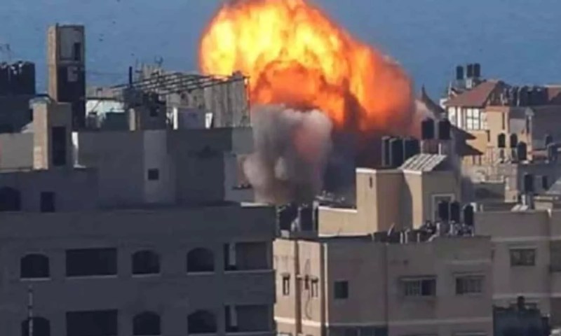 Israeli airstrikes in southern Lebanon during Hezbollah leader's speech