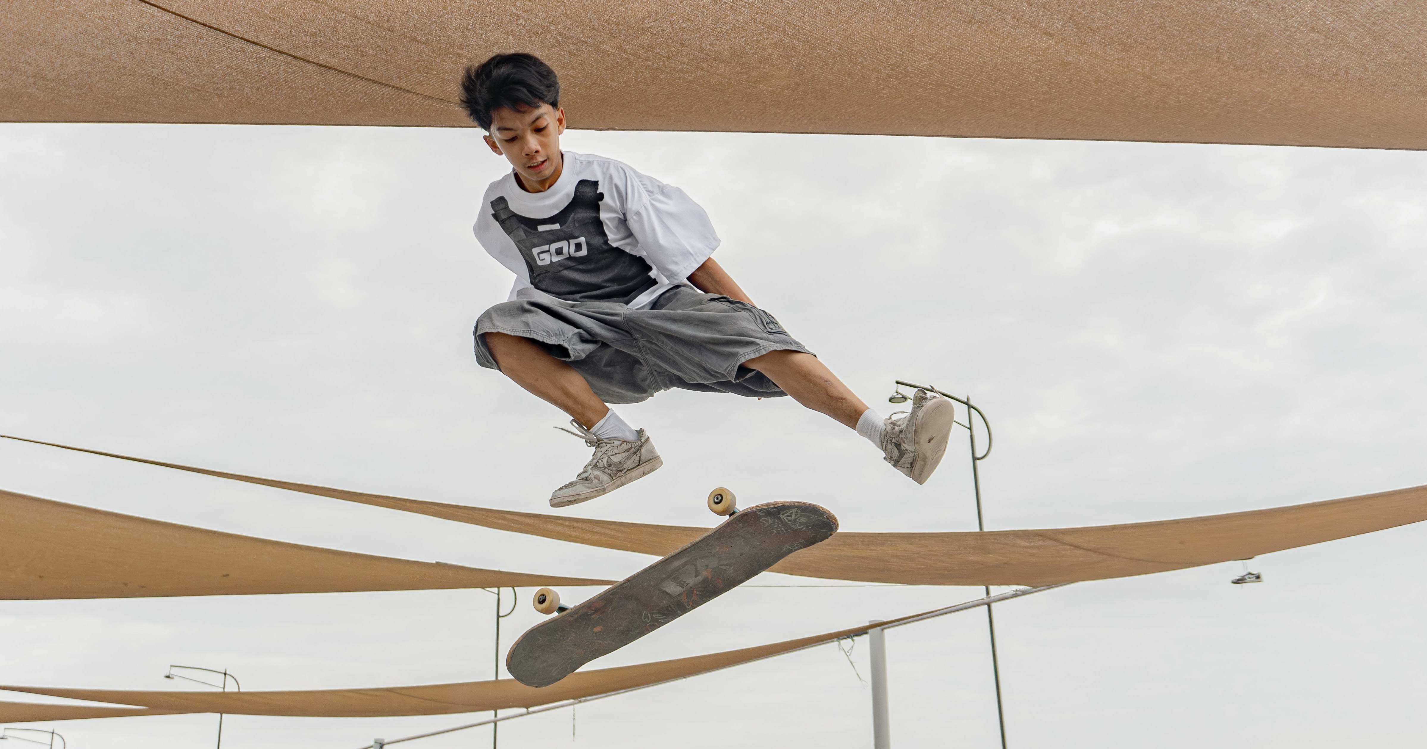 Carving spaces in concrete: the art of skaters’ tenacity in the metropolis