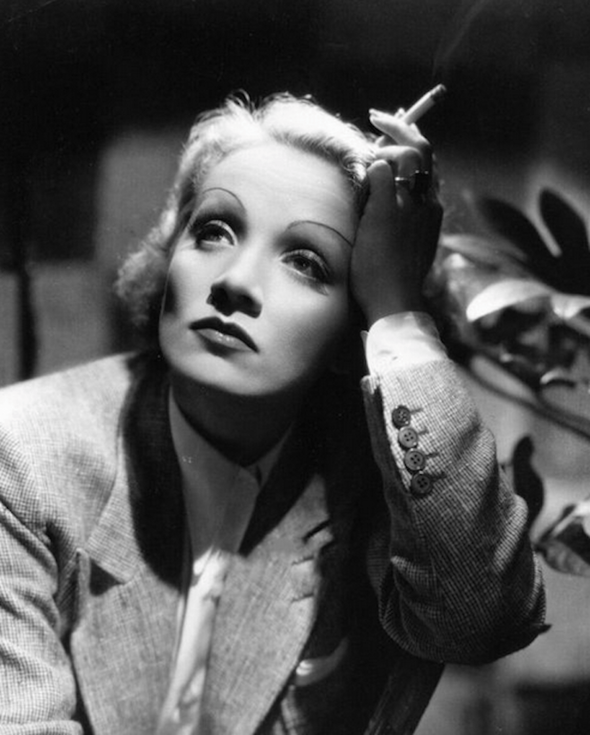 Marlene Dietrich &amp; Anna May Wong: Shanghai Express (1932) The