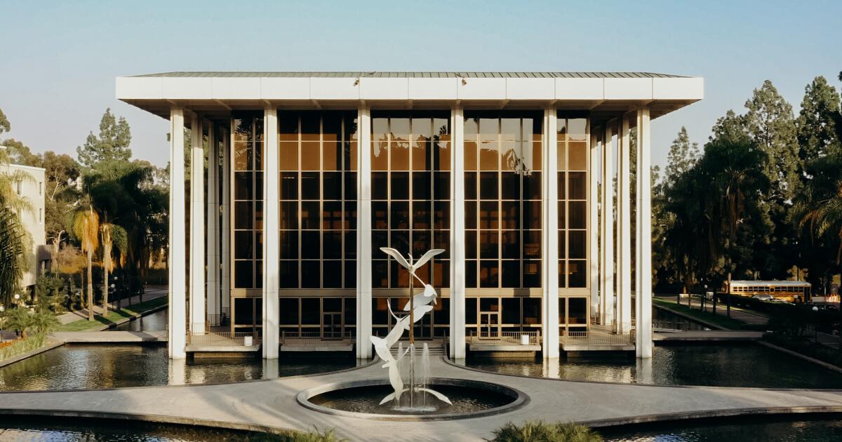 urlhttps3A2F2Fcalifornia times brightspot.s3.amazonaws.com2Fbc2F952F94e46f8c4ff4a24e6c5dadcf