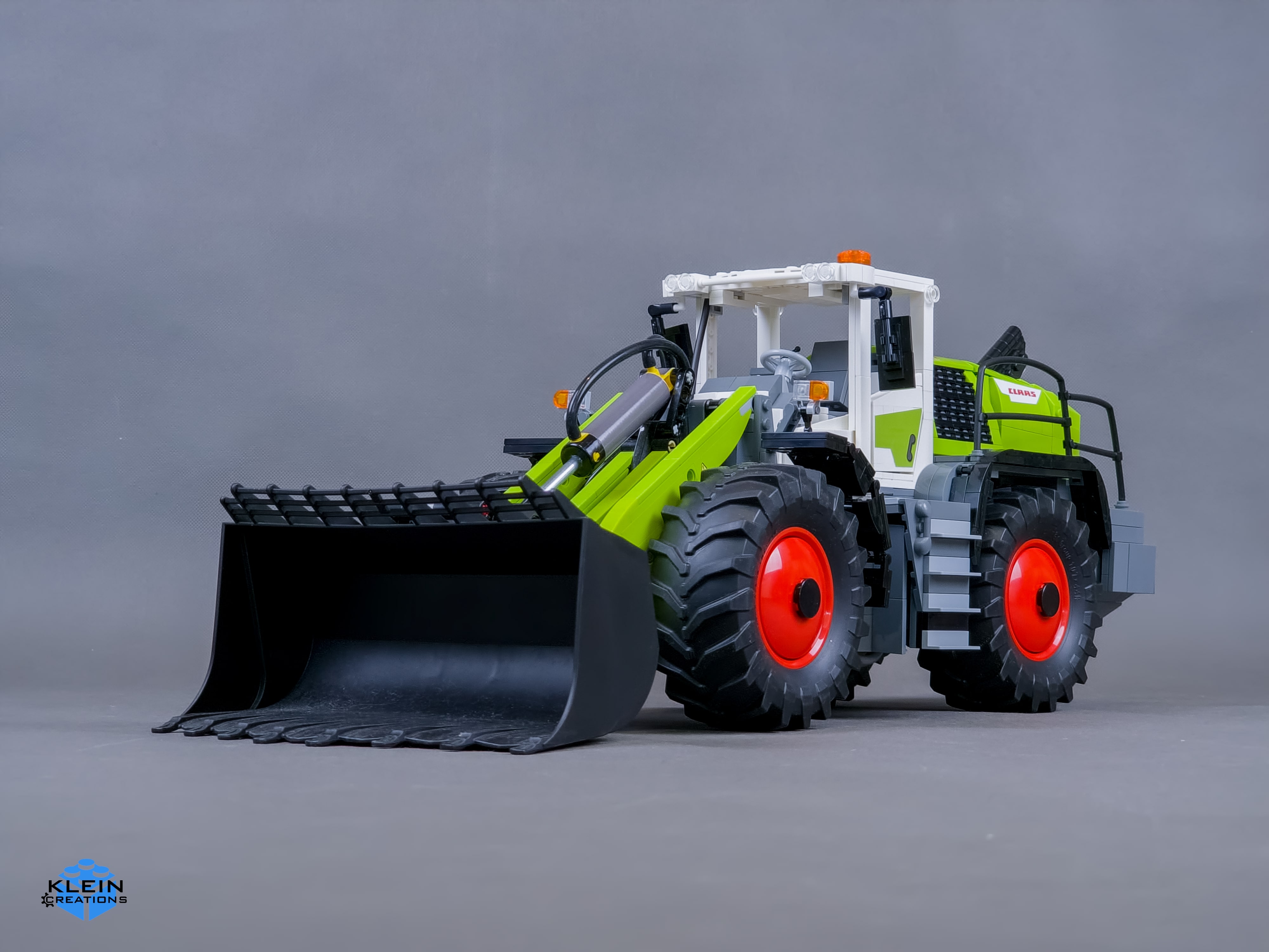 CLAAS Torion 1812 クラース　トリオン　ホイールローダー1:32 Wiking 1/32 Claas Torion 1812 - ブンブンガレーヂ/BoomBoomGarage
