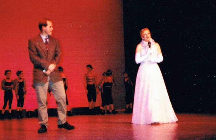 James O'Brien and Jacqui Conroy/Yelland on stage at the Chaffey Theatre, Renmark