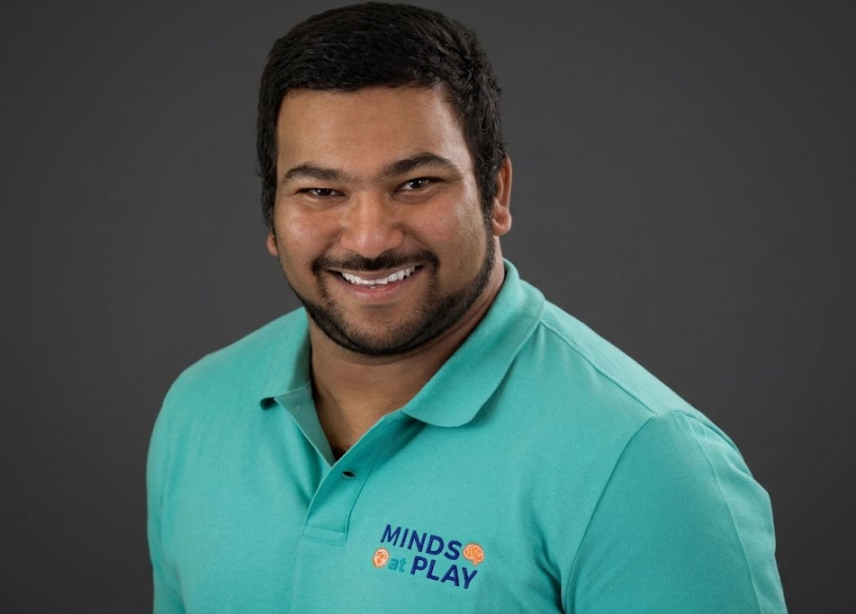 Don’t be afraid in the limelight — Dwayne Fernandes
