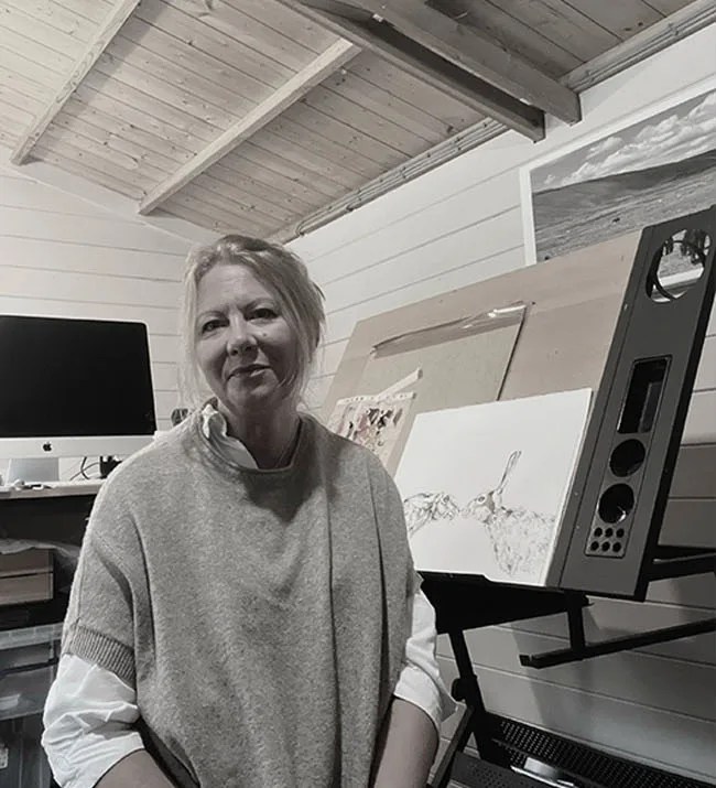 UK pet artist Sarah Webb in her studio creating bespoke animal artwork
