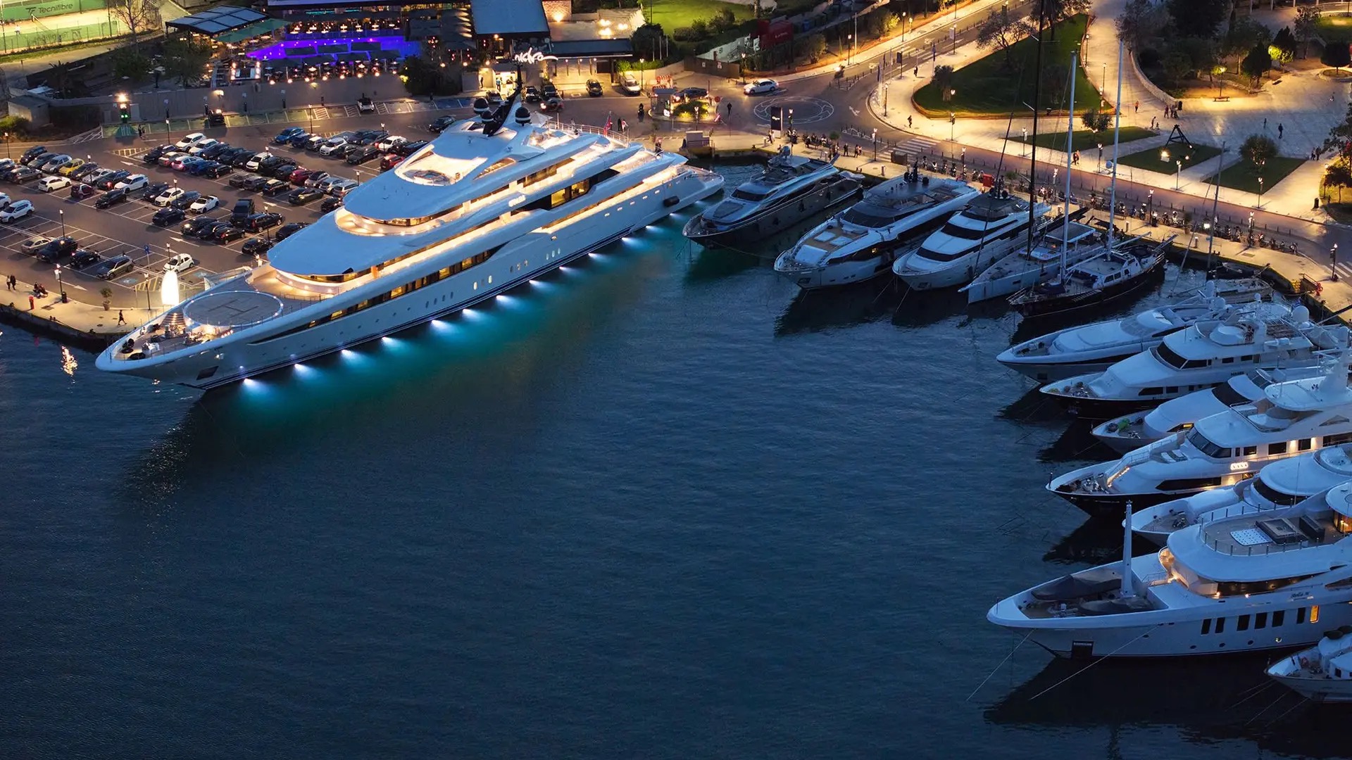 Why Billion-Dollar Investments Are Flooding the Superyacht Marina Industry