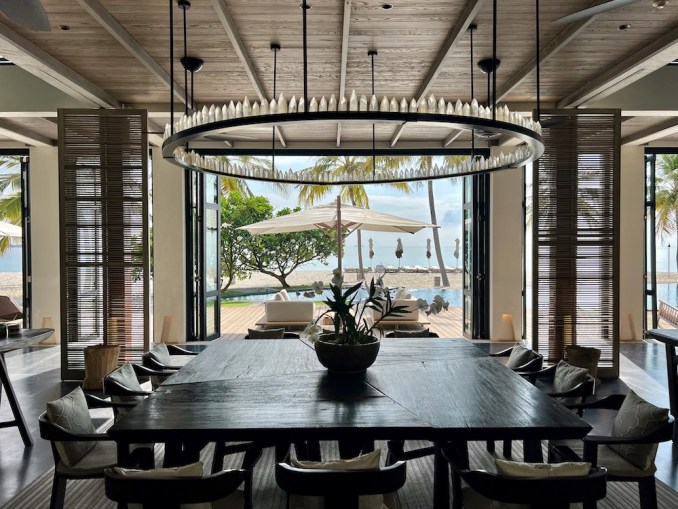 Four Seasons Maldives Private Island at Voavah