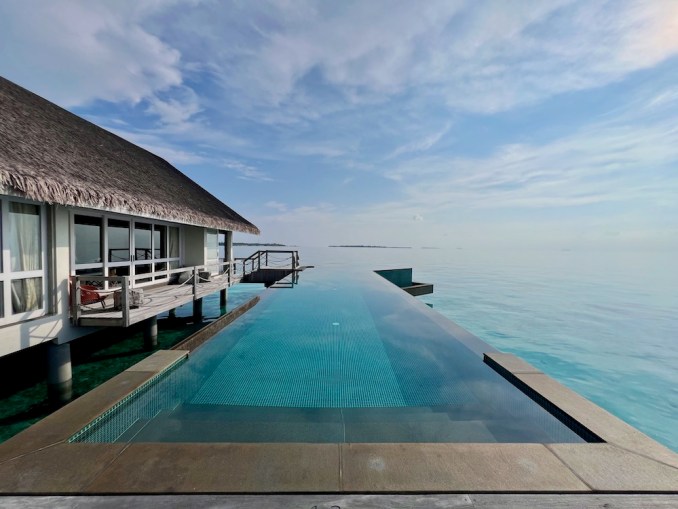Four Seasons Maldives Private Island at Voavah
