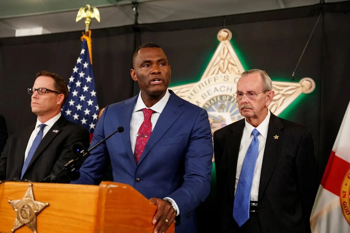 L’ironie du sort : un immigré haïtien à la tête de l’enquête sur la sécurité de Donald Trump