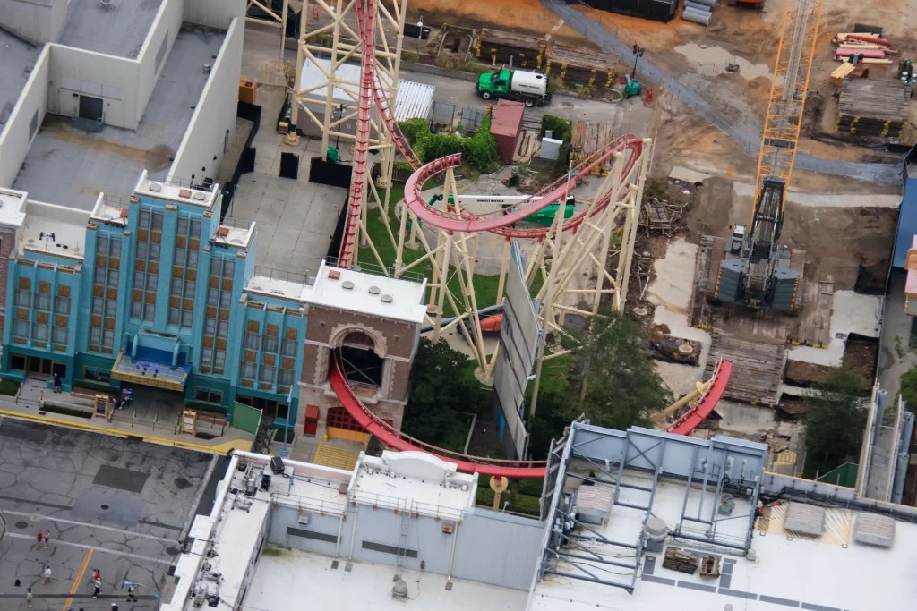 demolition-universal-attraction