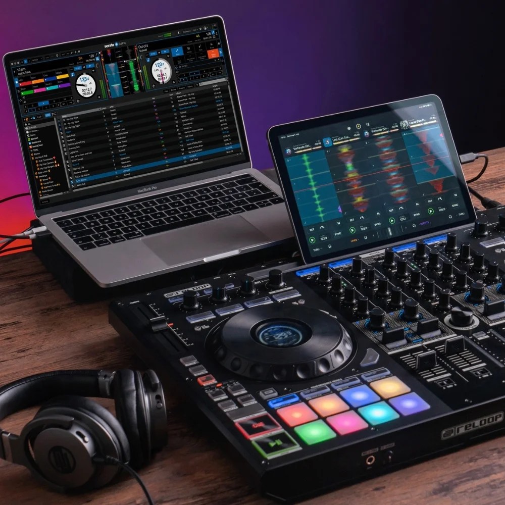 DJ STATION