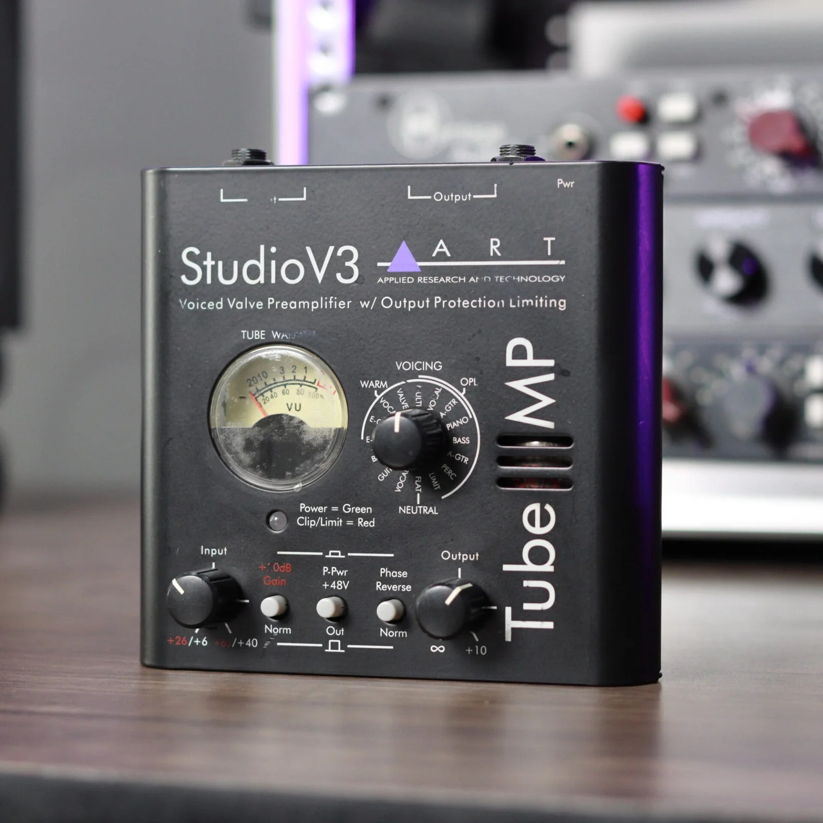 Alternative view of ART Pro Audio StudioV3 Tube Preamp –  (Used, Good Condition)