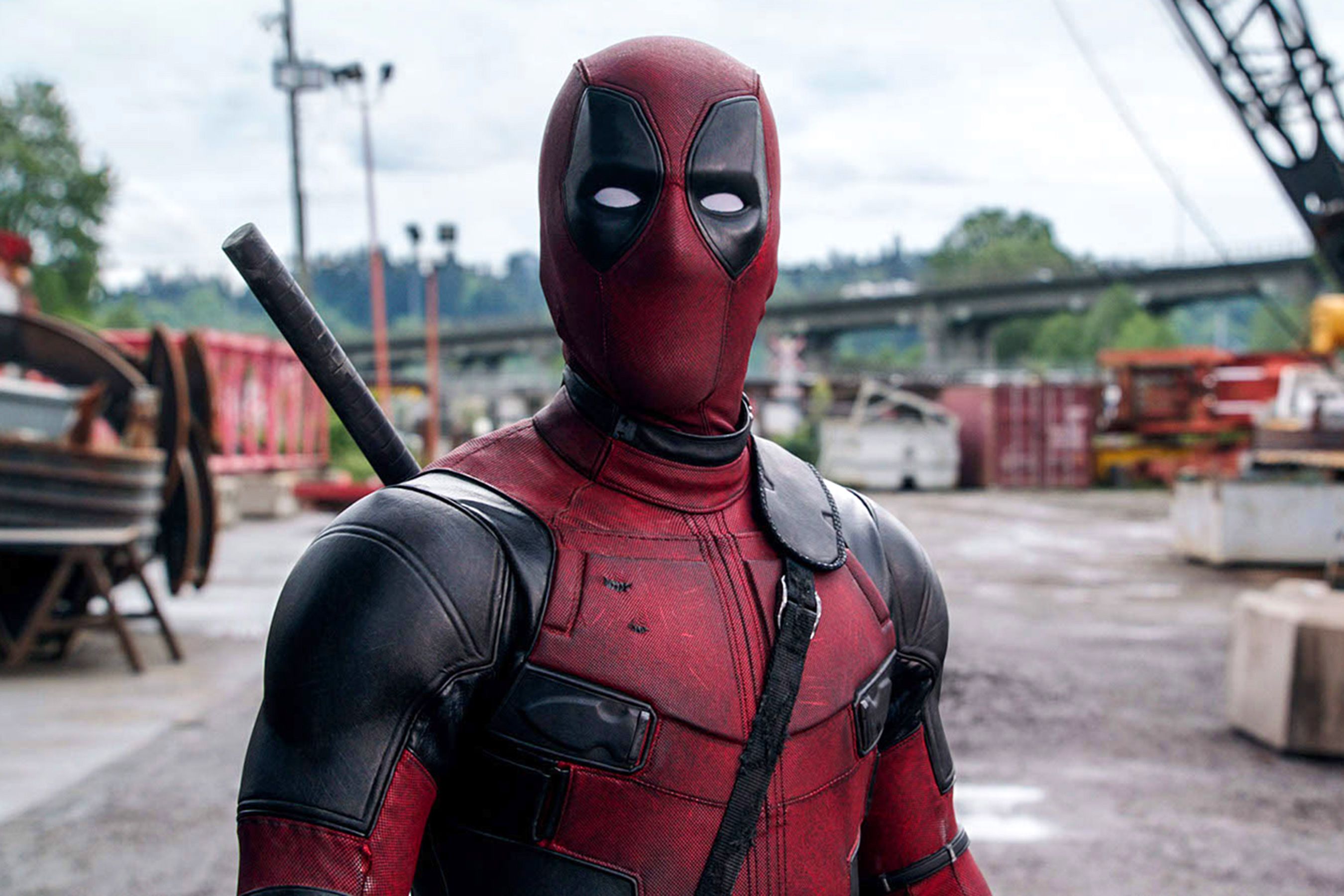 ‘deadpool’, a fresh explosion of colorful language and story-telling.