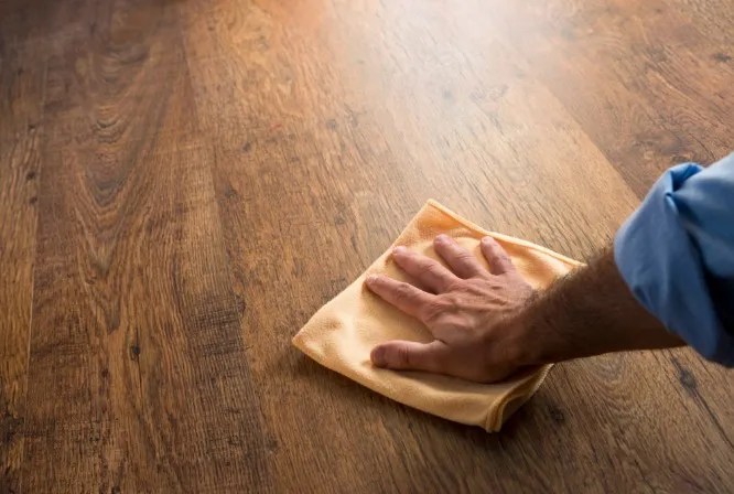 How To Clean Vinyl Floors 4 Easy Steps Oh So Spotless How To Clean Vinyl Floors 4 Easy Steps Oh So Spotless