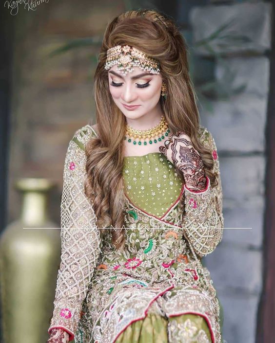 Beautiful bridal hairstyles for traditional weddings