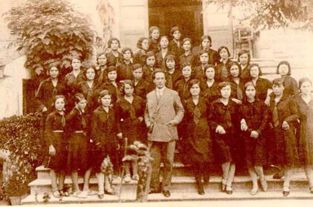 Αποτέλεσμα εικόνας για μιλτοσ κουντουρασ