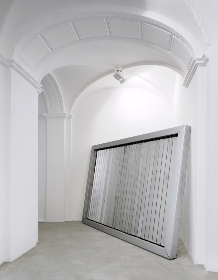 China Trivision 2 2015 Cartellone pubblicitario Trivision in alluminio Courtesy Tanya Leighton Ph. Gunter Lepkowski