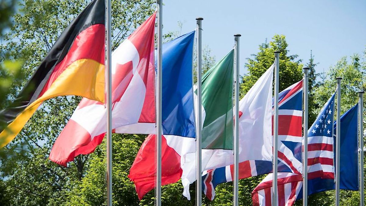 G7