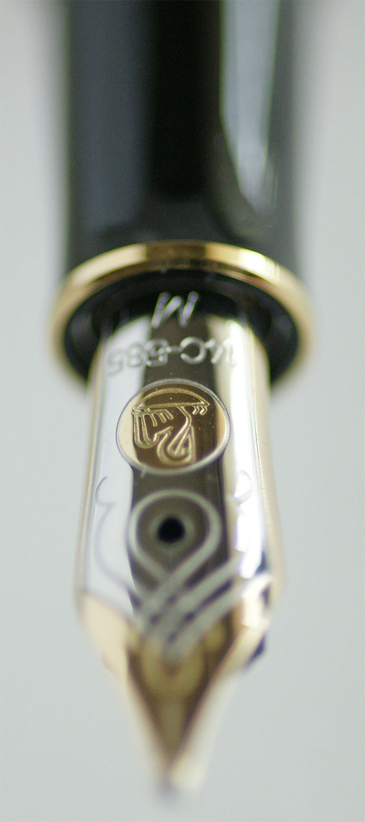 Review: M320 Ruby Red (2010) - The Pelikan's Perch The Pelikan's Perch