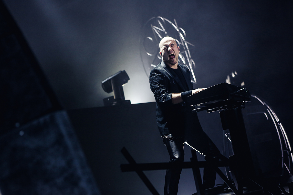 Photo by Tim Tronckoe