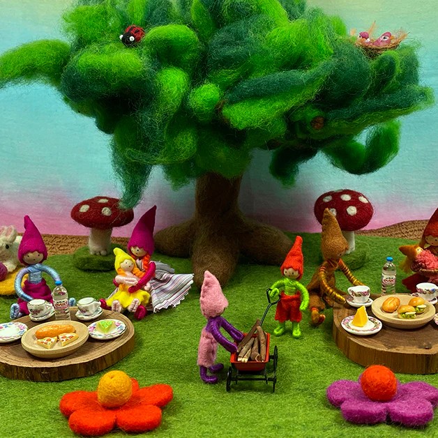 Pixies The Pixie Patch - Minimal Wallpapers - Classic Retina Collection