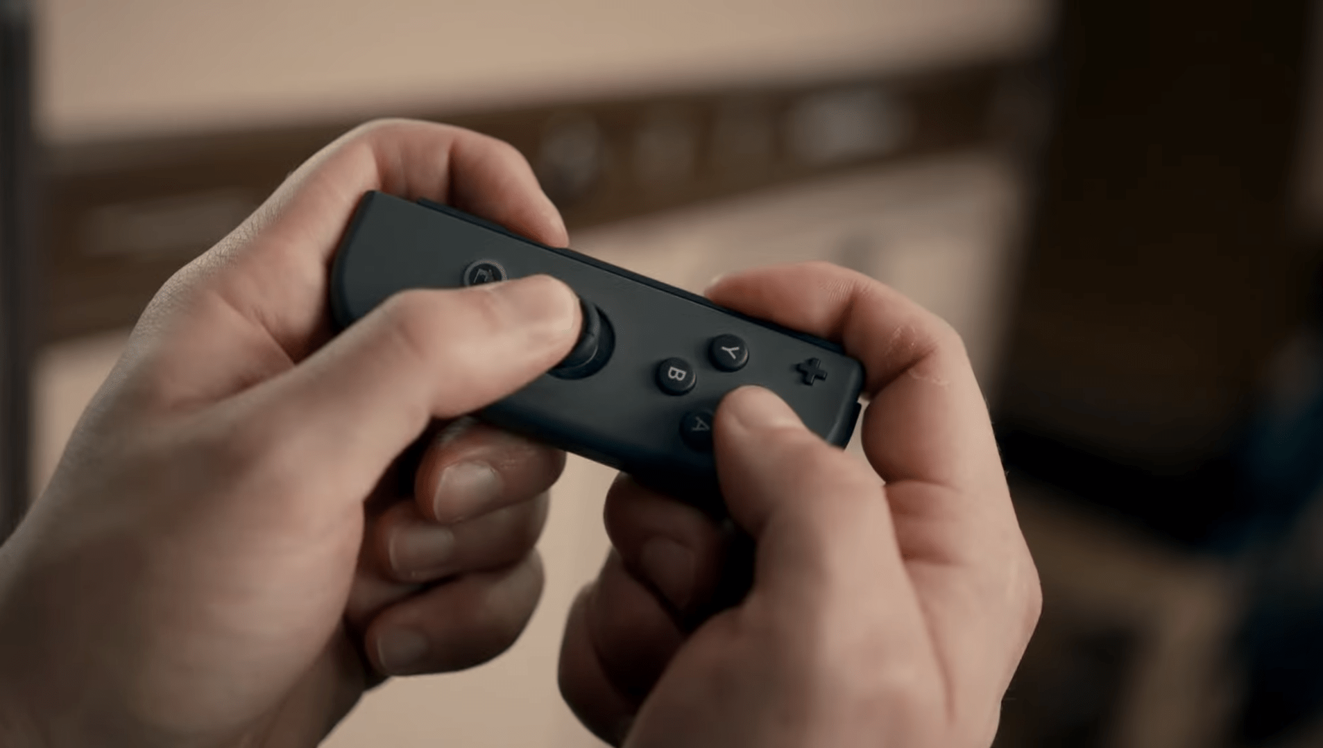 nintendo-switch-controller-remote-right