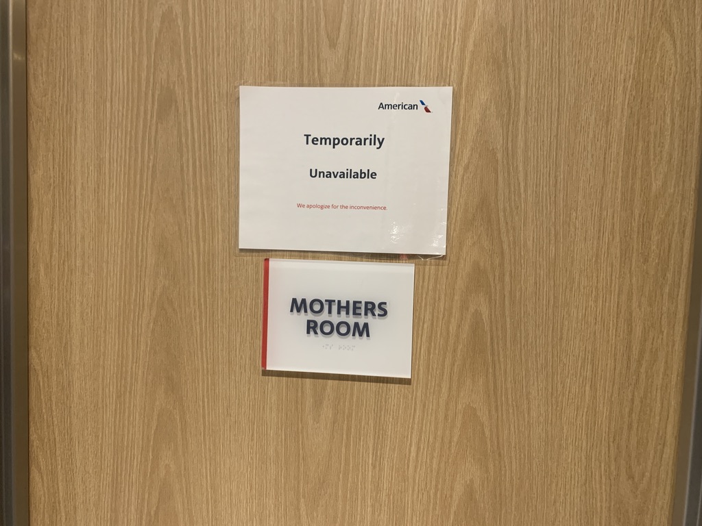 Admirals Club O'Hare Mother's Room