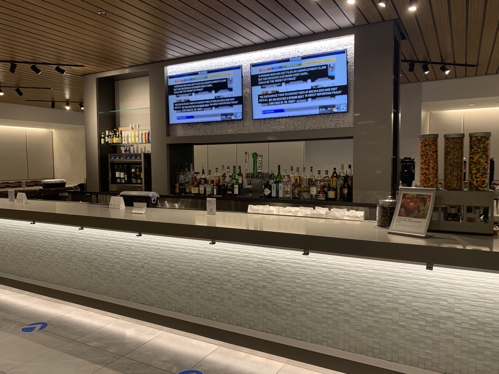 American Airlines Lounge ORD