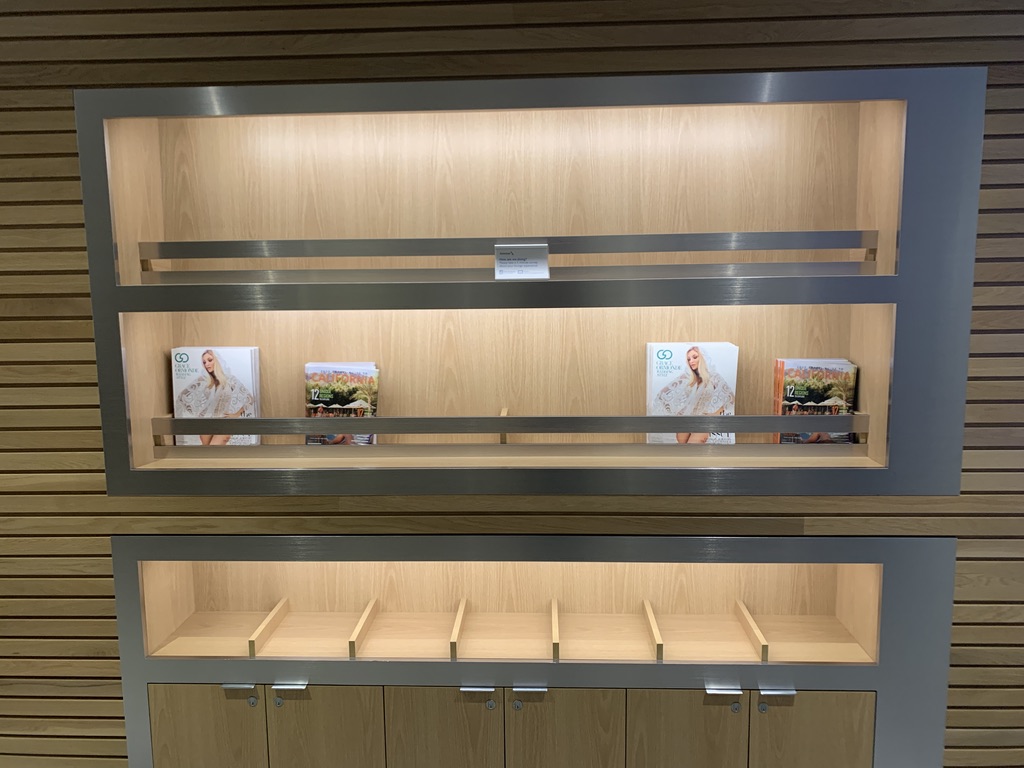 Lounge Magazine Display