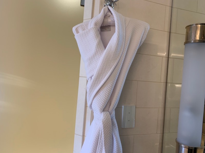The St. Regis Atlanta - Robe
