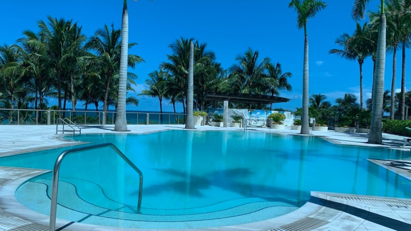 Adult pool