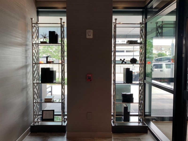 Hotel Decor
