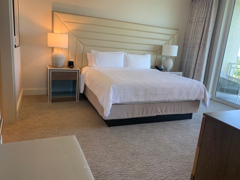 JW Marriott Turnberry Miami - Bedroom