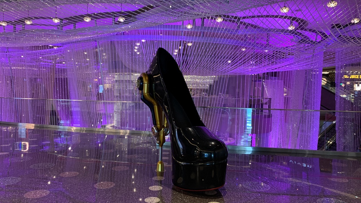 The Chandelier at The Cosmopolitan of Las Vegas