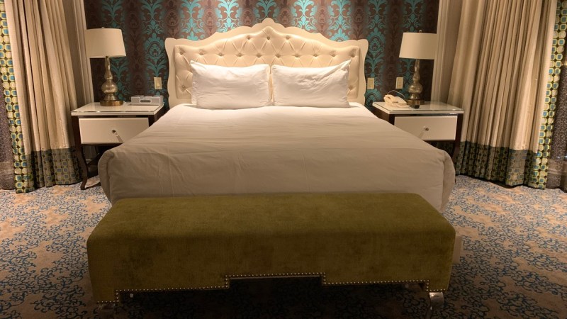 King size bed