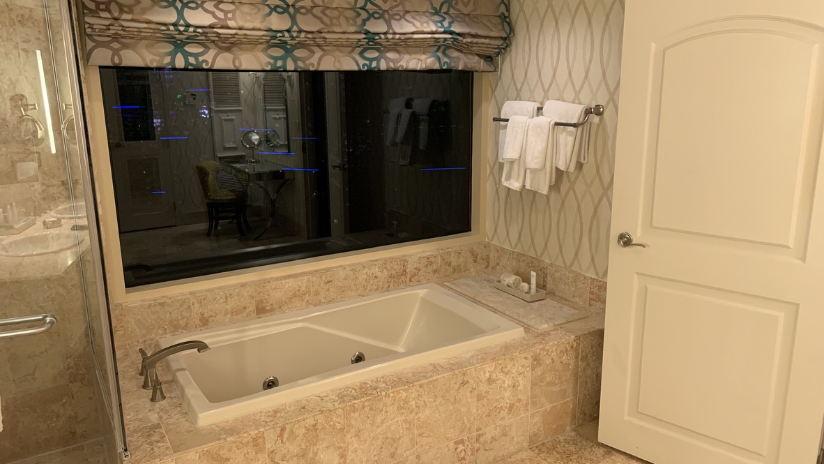 Whirlpool Jetted Tub