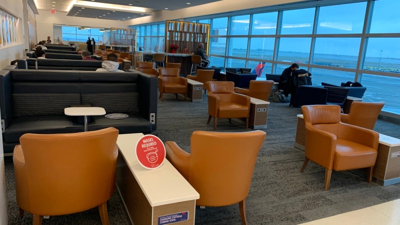 Seating area 1 at the Delta SkyClub JFK