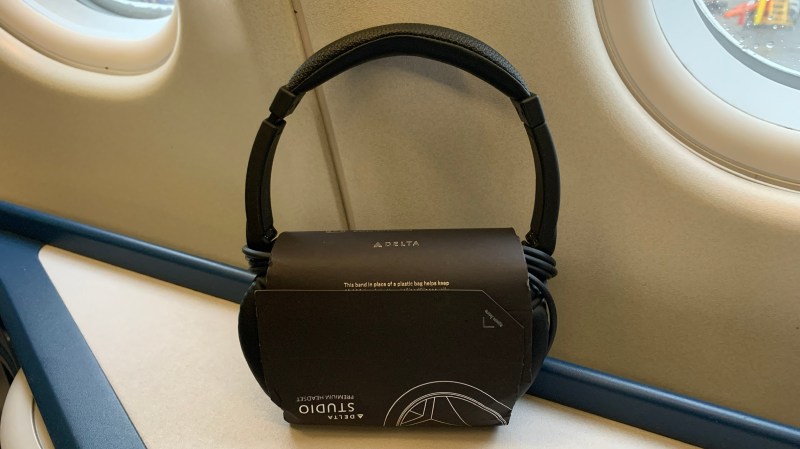Delta One - headphone