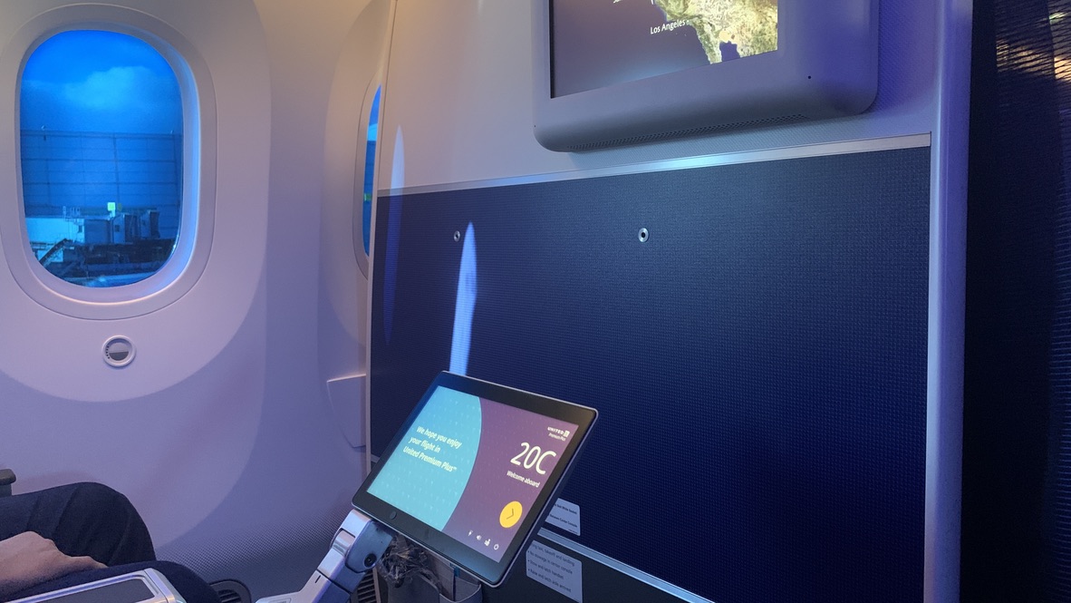 United Airlines Premium Plus