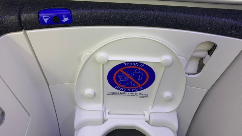 United Airlines Premium Plus Lavatory 2